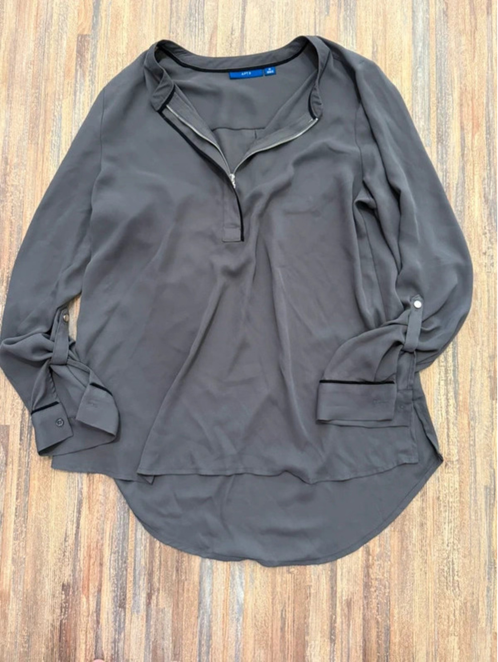 Apt. 9 blouse size medium